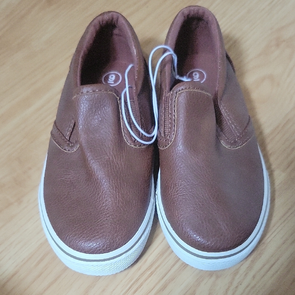 Cat & Jack Brown Slip-On Sneakers